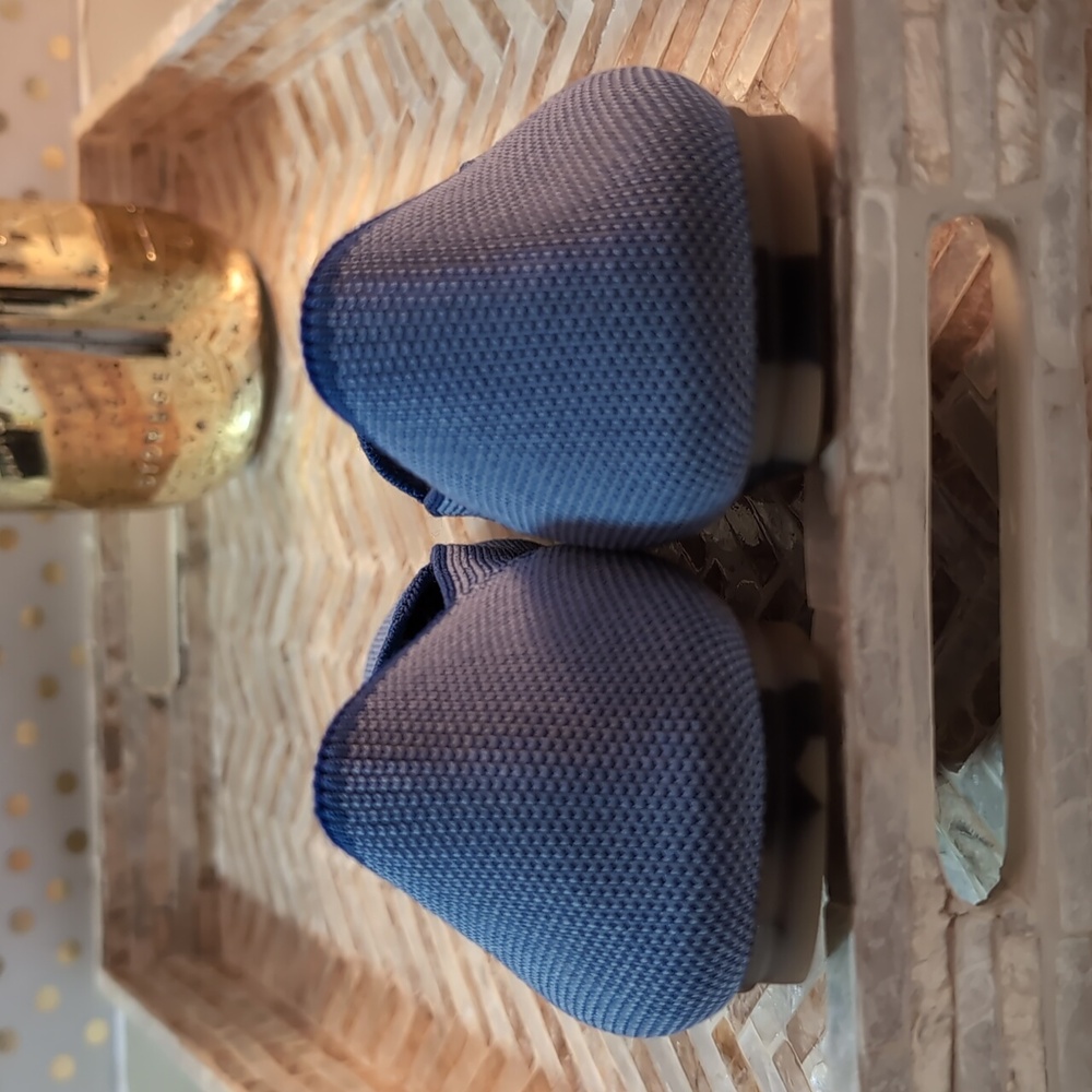 Rothys Light Blue Loafers Women Size 9 Washable Sustainable - Picture 2 of 10